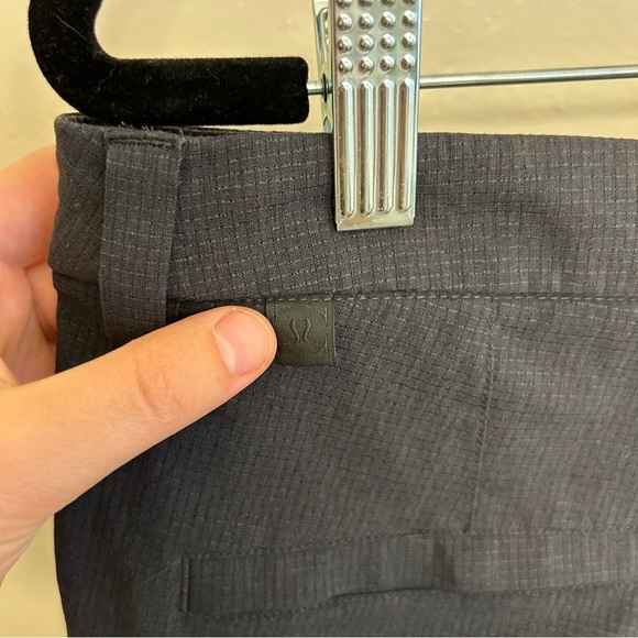 Lululemon Athletica Commission Classic Fit Warpstreme Shorts Checkered Gray 32 - Picture 5 of 6